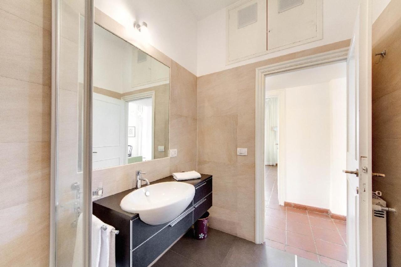 Appartement Latinhouse à Rome Extérieur photo